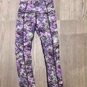 Lululemon Luxtreme Purple pattern Leggings!!!